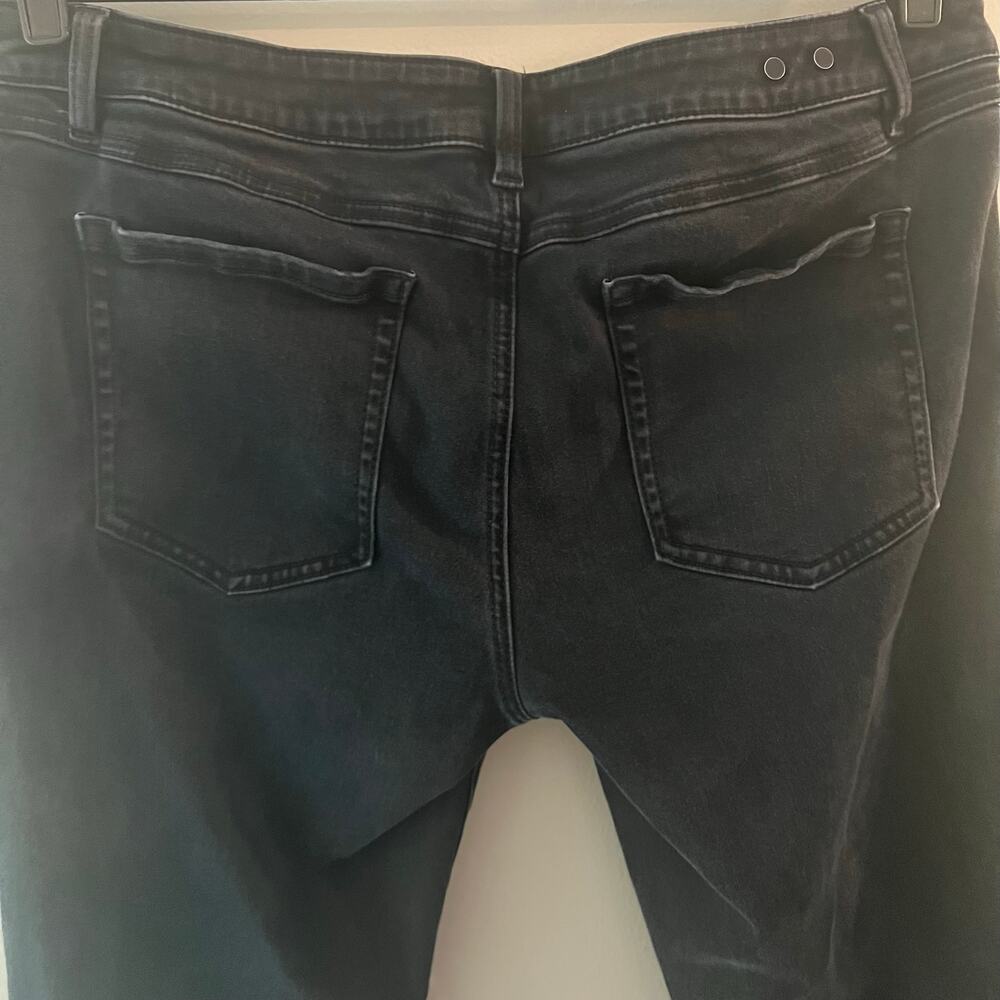 Cabi Size 10 Slim boyfriend faded black distressed jeans - Picture 7 of 9